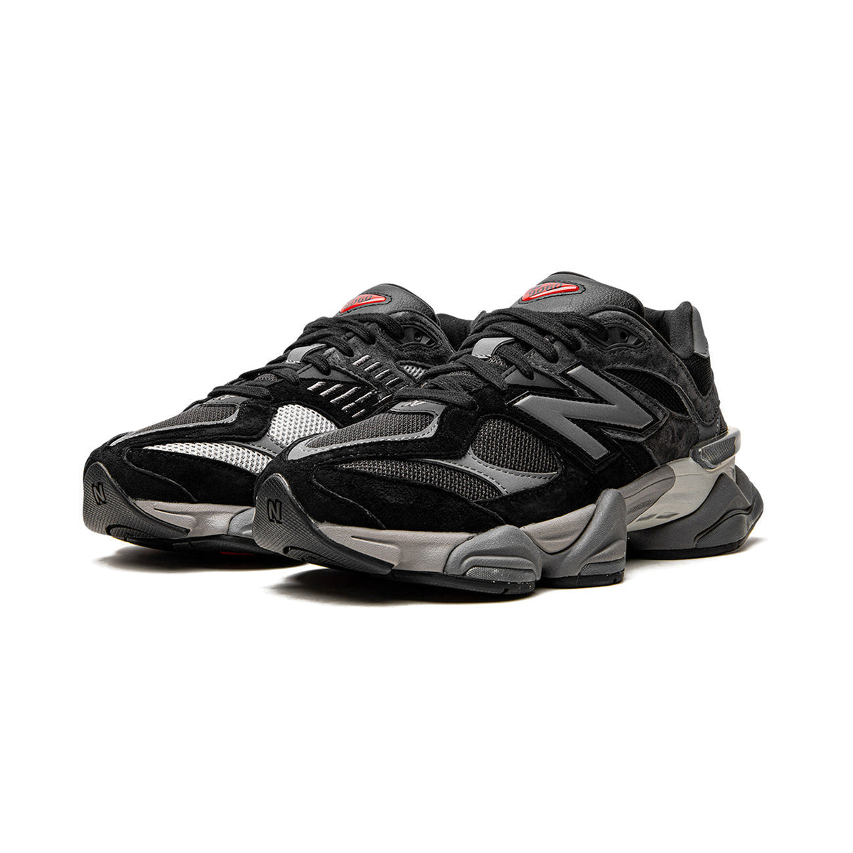9060 "Black/Castlerock"